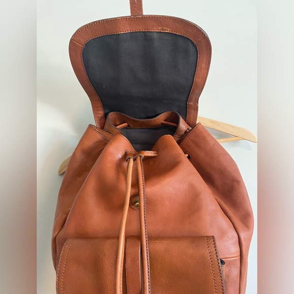 Madewell Transport Rucksack Backpack in
English Saddle - Picture 6 of 8